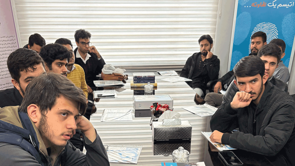 بازدید دانشجویان دانشگاه امام رضا از دوست اتیسم مشهد