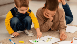 شناخت علائم اولیه اتیسم در دوست اتیسم