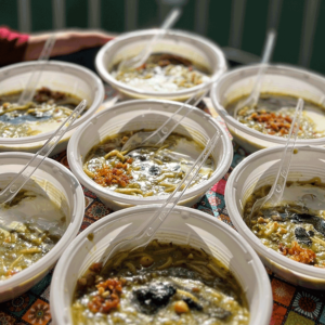 پخت نذری در دوست اتیسم شعبه قزوین